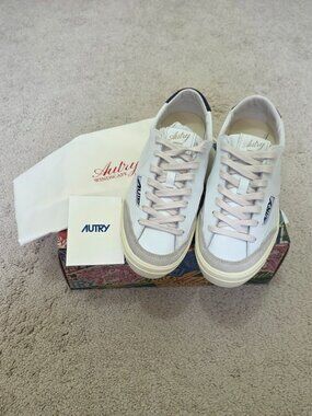AUTRY Windscape Low White Space Leather Sneakers 41